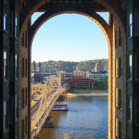 Renaissance Pittsburgh Hotel Exterior photo