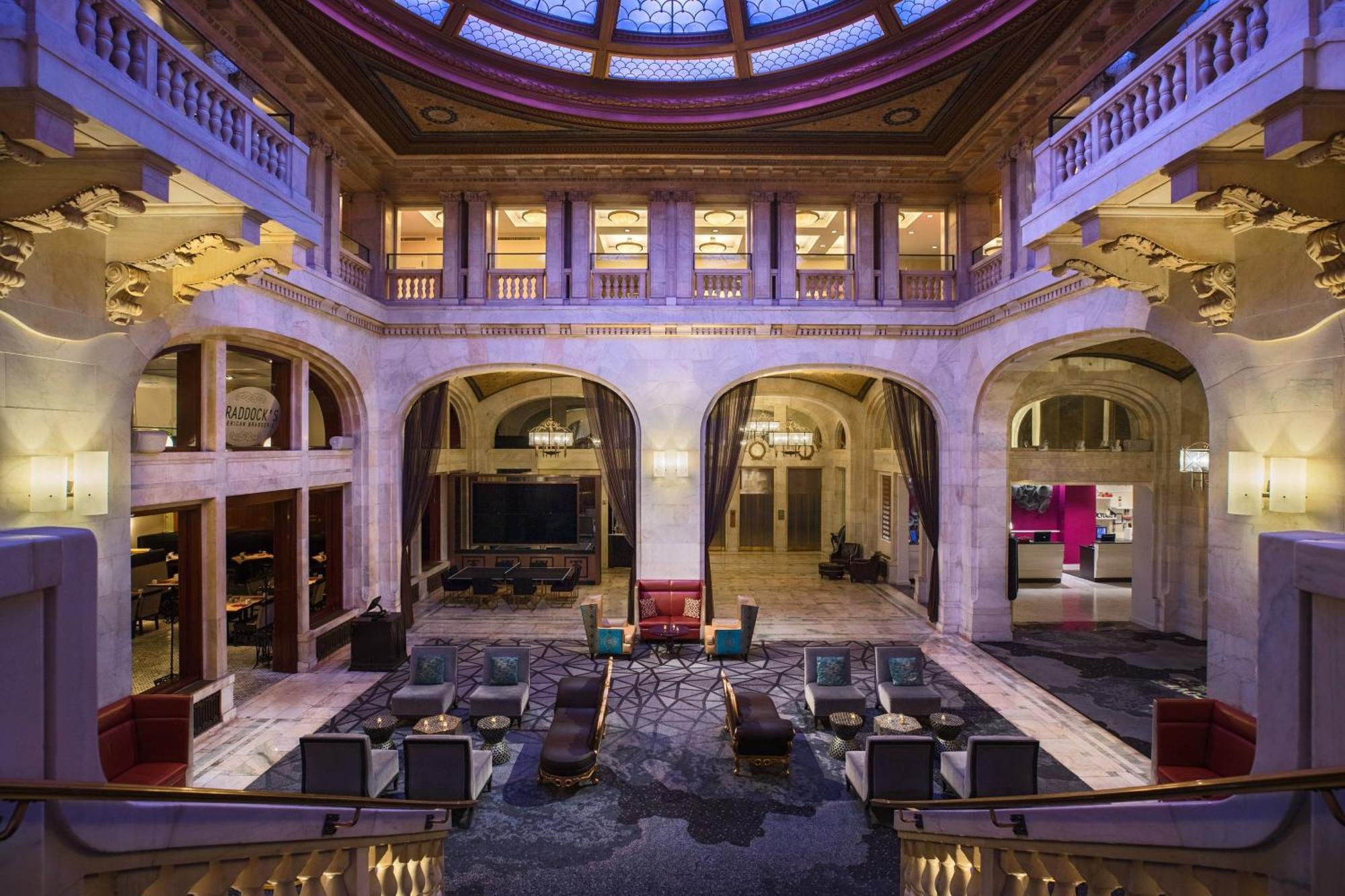 Renaissance Pittsburgh Hotel Exterior photo