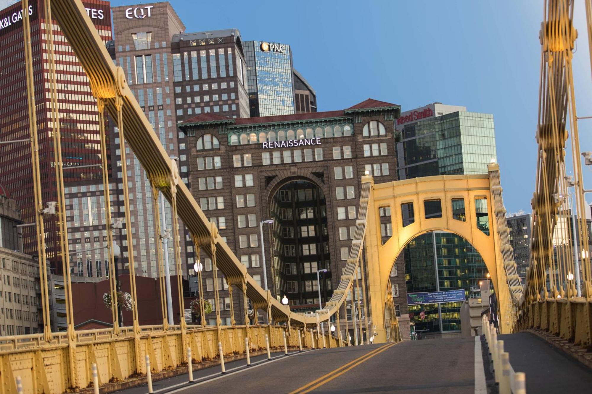 Renaissance Pittsburgh Hotel Exterior photo