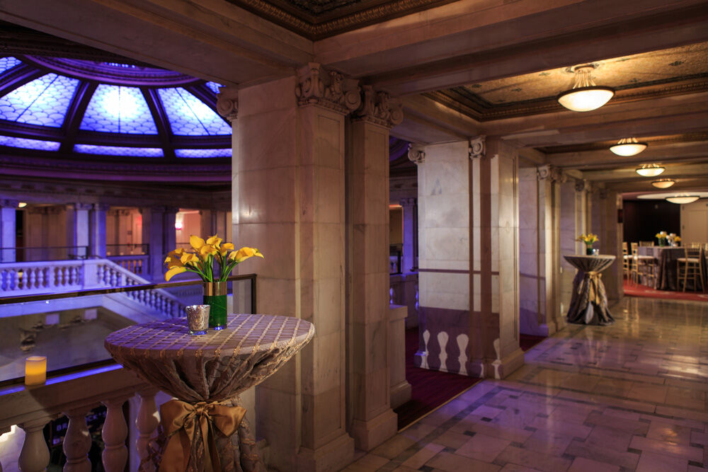 Renaissance Pittsburgh Hotel Exterior photo